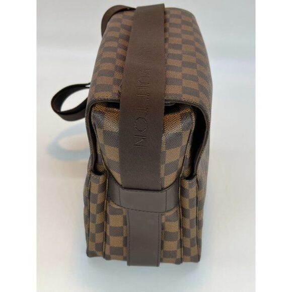 Louis Vuitton Naviglio Brown Damier Ébène Crossbody Bag in Excellent Condition - Picture 4 of 11